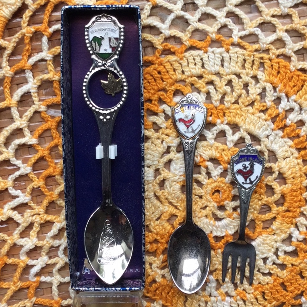 3 for 10🍀Collector state spoons